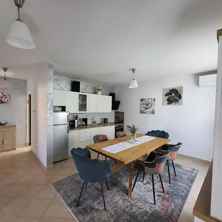 Apartman Mia Porec Exterior photo